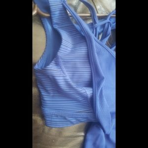Lululemon Tank Top w Built in Bra